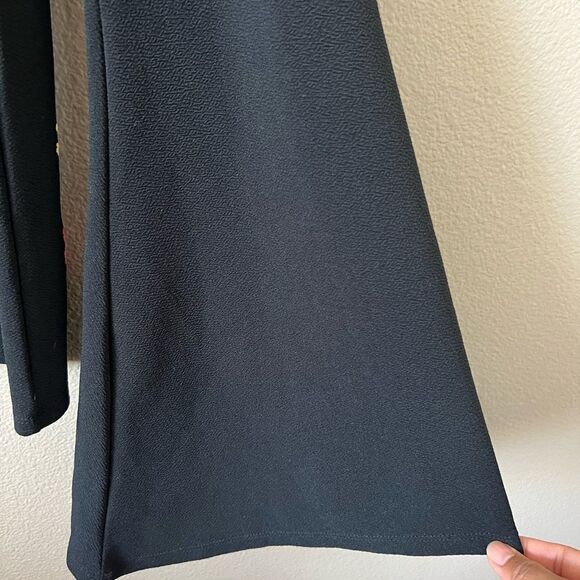 Rock & Roll Cowgirl Floral Embroidery Bell Sleeve Top - Picture 8 of 10